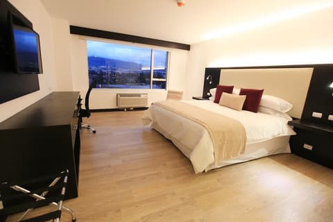 Four Points By Sheraton Cuenca