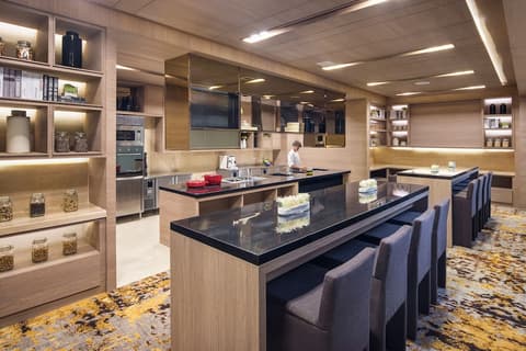 Solitaire Bangkok Sukhumvit 11