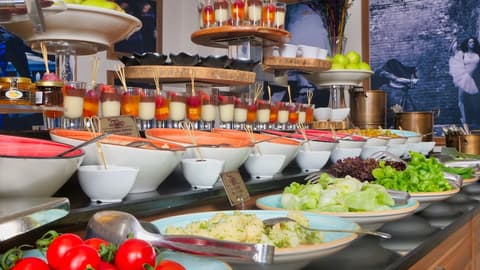 Hotel Black Pearl, Breakfast buffet