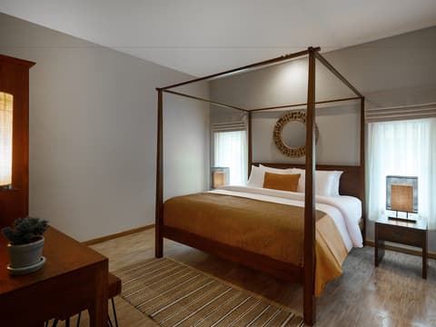 De Malee Pool Villas