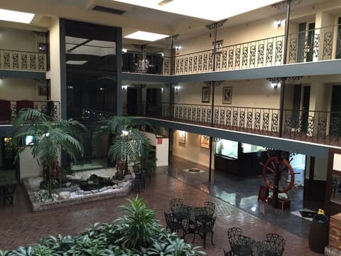 Royal Suites