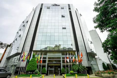 Jose Antonio Lima, Front of property