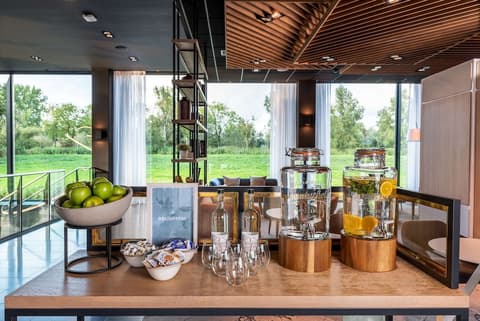 Radisson Hotel & Suites Amsterdam South, Lobby