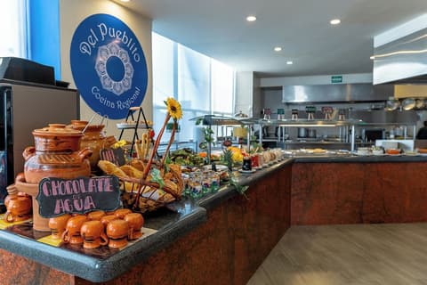 Hotel Misión Puebla Angelopolis, Restaurant