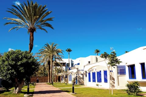 Grupotel Playa Feliz