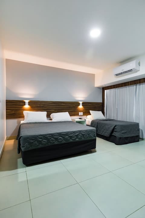 EL ARAM BEACH & CONVENTION