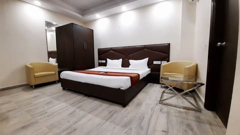 Hotel Sai Village Gurgaon