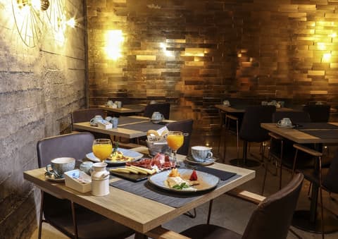 Design Plus Bex Hotel, Breakfast buffet