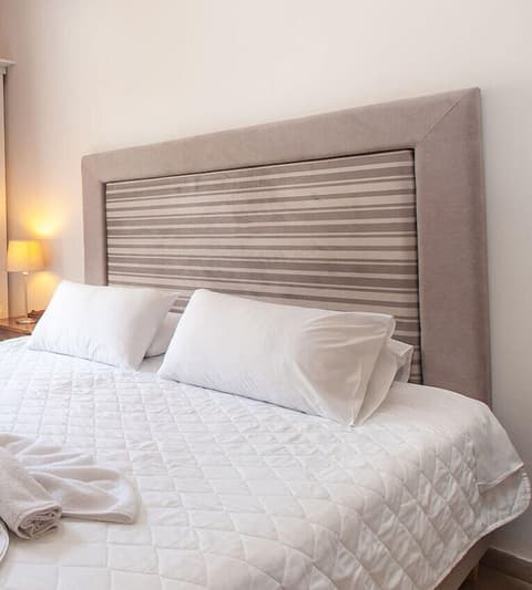 Anamar Santorini, Room