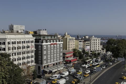 Vatan Asur Otel, Exterior