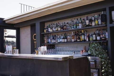 Otivm Hotel, Restaurant