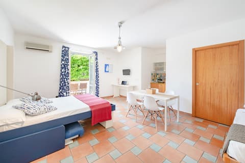 Le Grand Bleu - Gioia Apartments