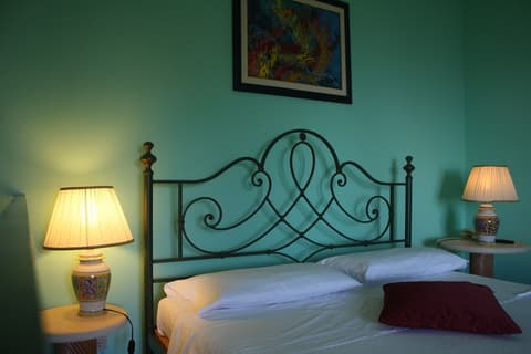 Hotel Elimo, Room