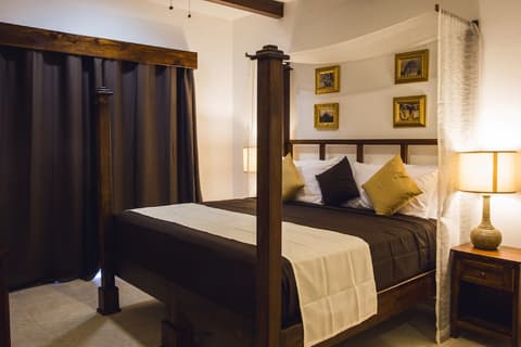 La Leyenda Boutique by Bunik