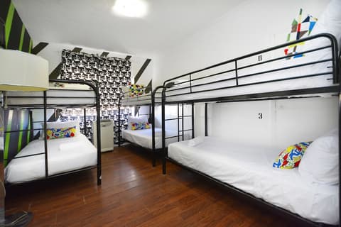 South Beach Rooms and Hostel
