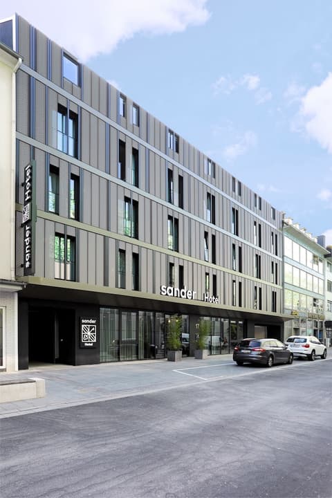 sander Hotel