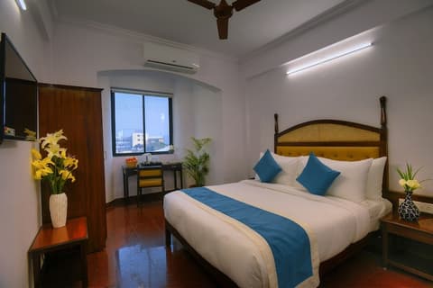 TreeHouse Neptune Inn