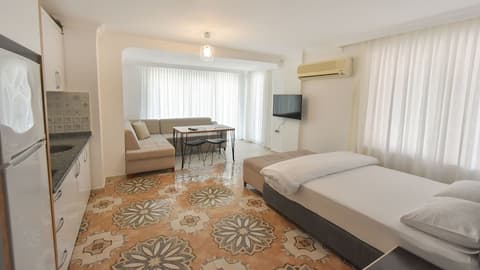 Anatolian Homes & Apart, Room