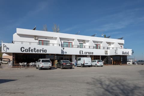 Hotel El Cruce