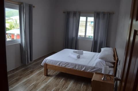 Shanaz Beachside Retreat