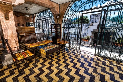 Hotel La Sin Ventura