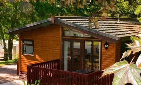 Linnhe Lochside Holidays