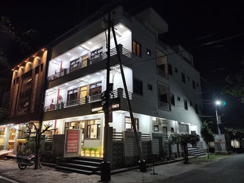 Hotel Aaradhya Residency