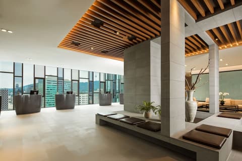 Novotel Ambassador Seoul Dongdaemun Hotels & Residences, Reception