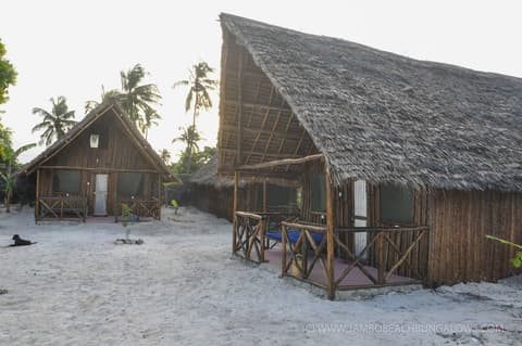 New Jambo Bungalows - Hostel