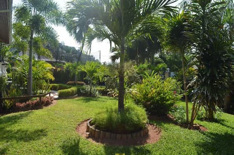 Nid'Aigle, Property grounds