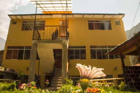 Inka Khawarina Tambo Lodge