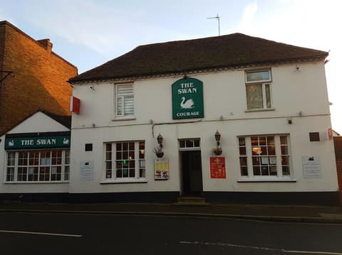 Swan Inn, Heathrow Airport