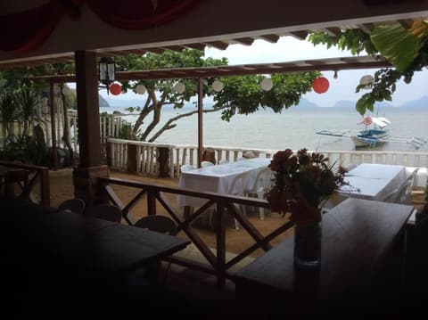 La Casa Teresa Beach Resort