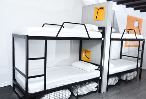 Cinema Hostel Jerusalem