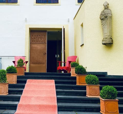 CAREA Schlosshotel Domäne Walberberg