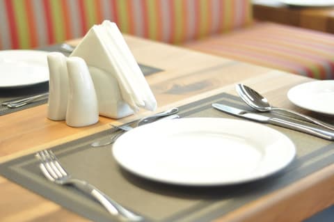 Diwan Residence Hotel Alnaeem