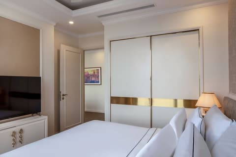 Melia Vinpearl Danang Riverfront