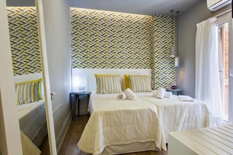 Candia Studios & Rooms