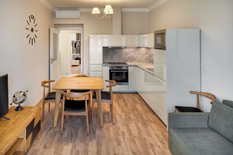 Louren Apartments, Private kitchen