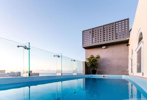 Rosselli, Outdoor pool