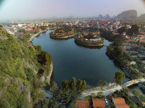 Tam Coc Serene Bungalow