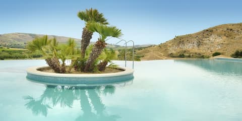 Baglio Caruana Cantina & Relais