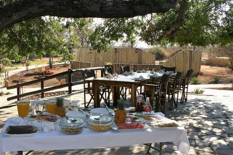 Ku Sungula Safari Lodge, Restaurant