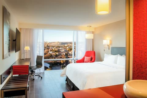 Fiesta Inn Express Queretaro Constituyentes