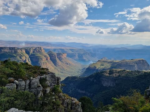 Kingfisher Creek Safari Lodge