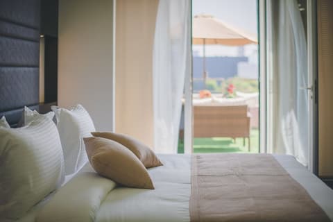 Louis V Hotel Beirut, Room