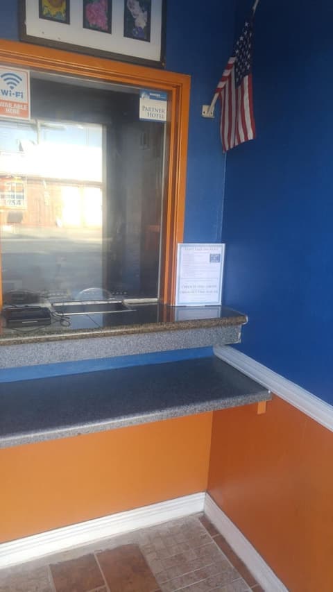 Travel Eagle Inn Motel