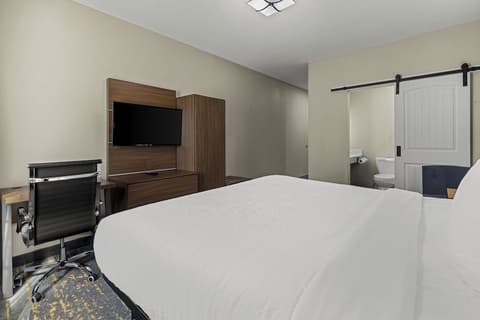 The Mulberry Hotel, Room