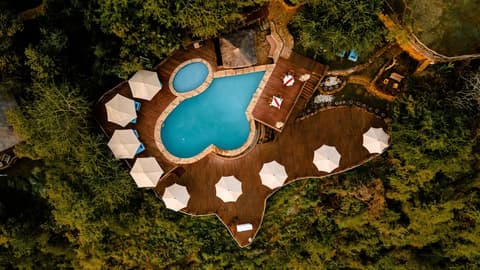 Escarpment Luxury Lodge