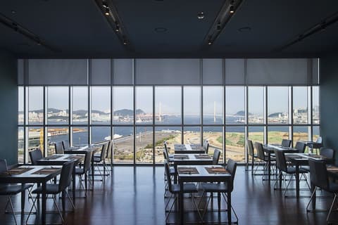 Asti Hotel Busan Station, Reception